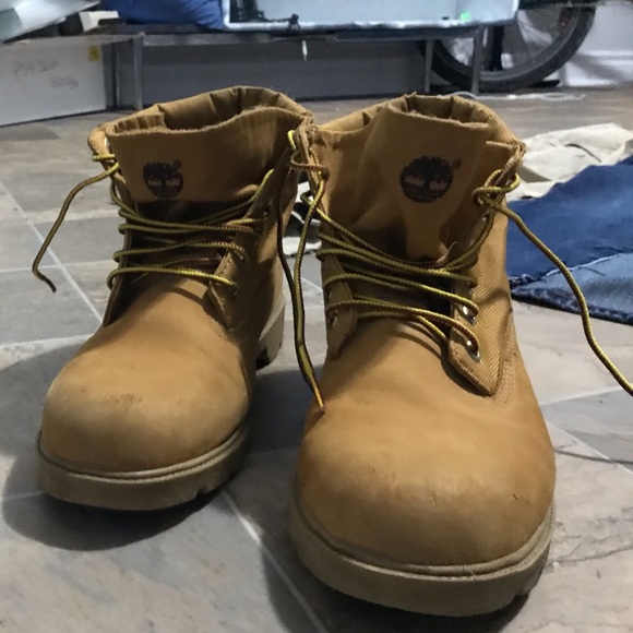 Timberlands - Picture 2 of 4